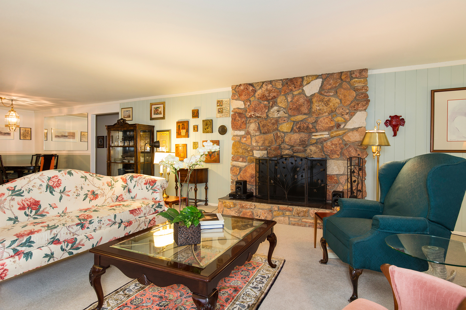 Property Photo: Living Room 182 McGraw Place  WA 98109 