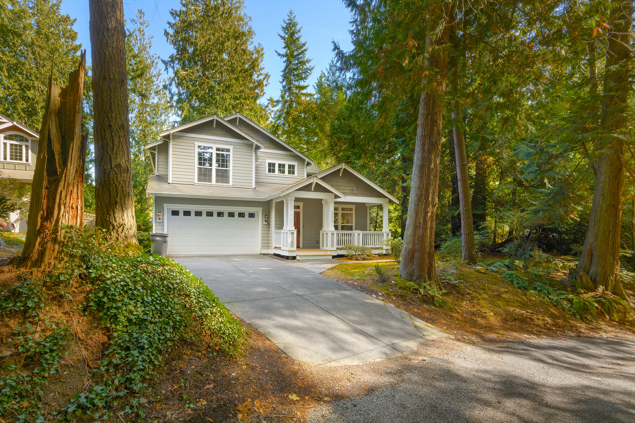 Property Photo:  20954 Alder St NE  WA 98342 