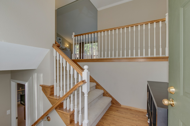 Property Photo: Entry 17210 NE 134th Place WA 98052
